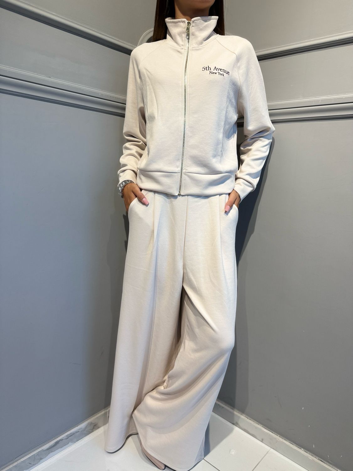 MOTEL - felpa con zip FWMOT001 beige/moro