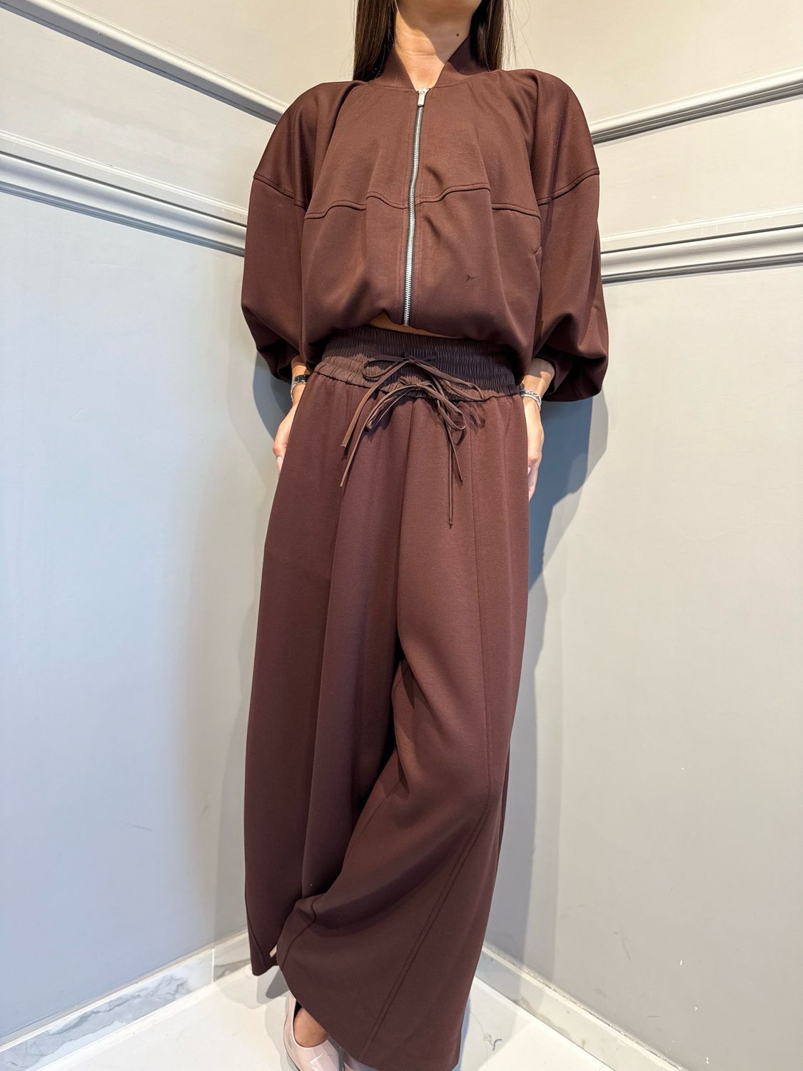 MEIMEIJ - pantalone in scuba a palazzo con inserto in ecopelle I6PM6FD17 RUM RAISIN
