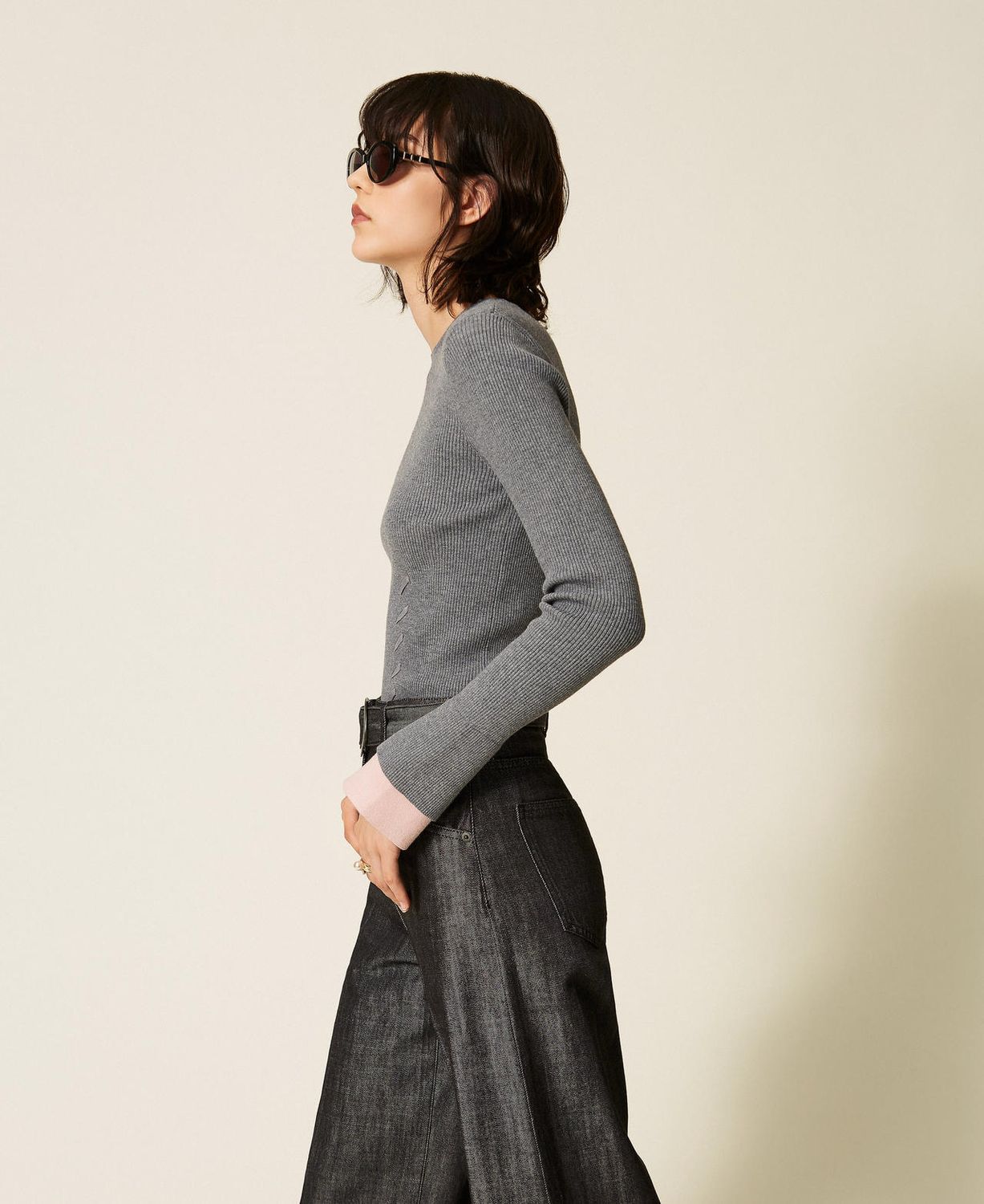TWINSET ACTITUDE - Maglia a lupetto con dettagli a contrasto grigio/rosa
