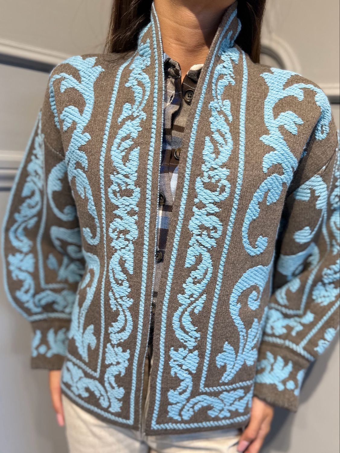 MOTEL - cardigan in maglia W6HMG55A400 Moro/celeste