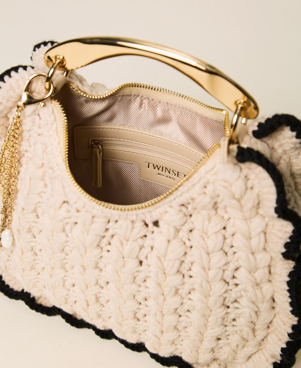 TWINSET ACTITUDE - Borsa Croissant in maglia crochet 262TB7290 Bicolor Beige "Parchment" / Nero