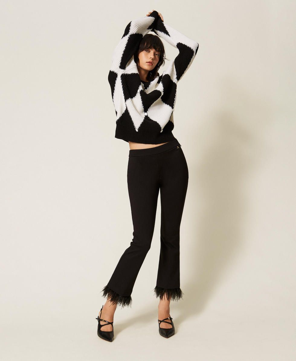 TWINSET ACTITUDE - Pantaloni flare con piume 262AT2141 Nero