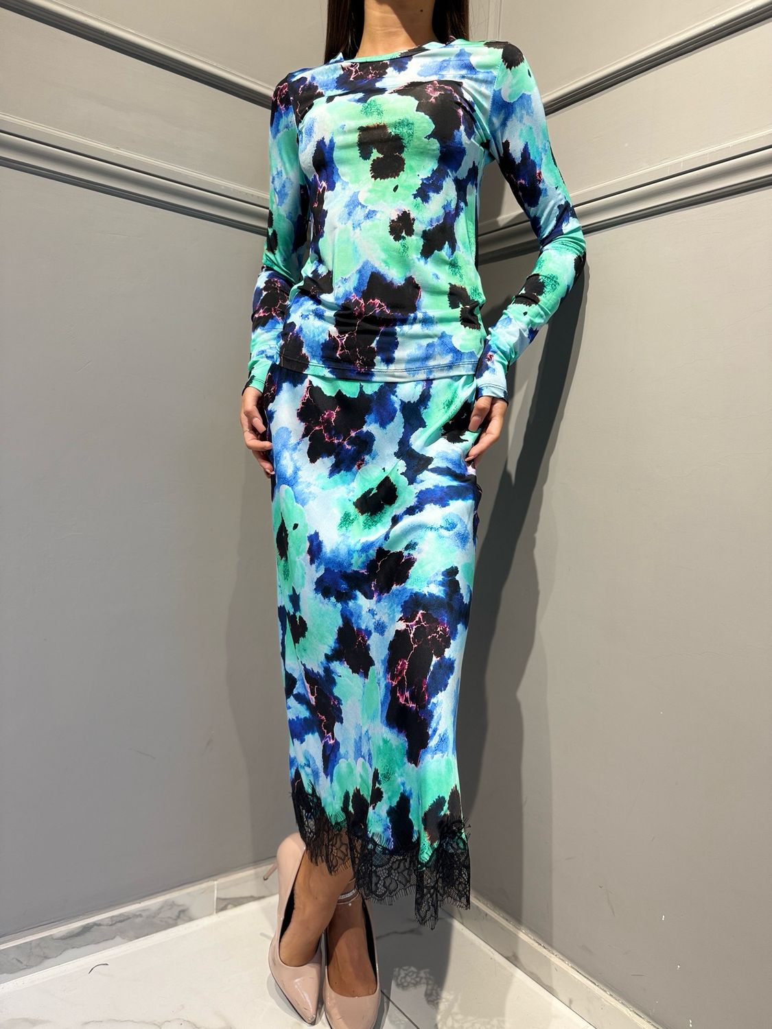 TENSIONE IN - gonna longuette con pizzo 40646 fantasia