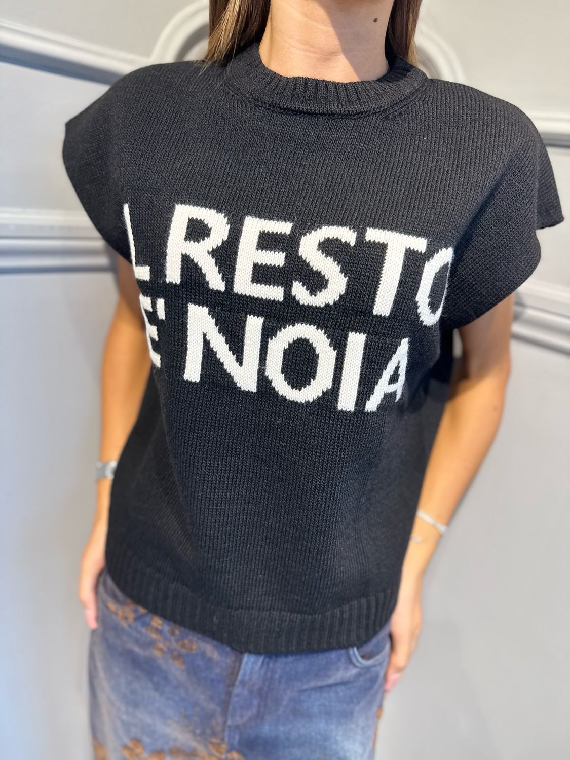 TENSIONE IN - gilet in maglia il resto è noia W6HMT12A400 nero/panna