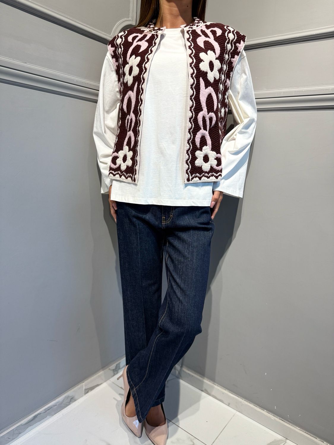 TENSIONE IN - gilet in maglia con ricami  W6HMG62A400 bordeaux