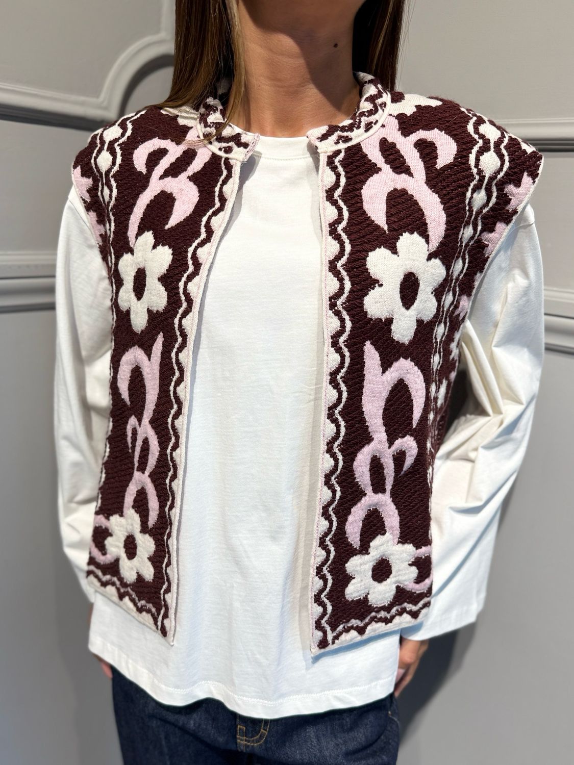 TENSIONE IN - gilet in maglia con ricami  W6HMG62A400 bordeaux