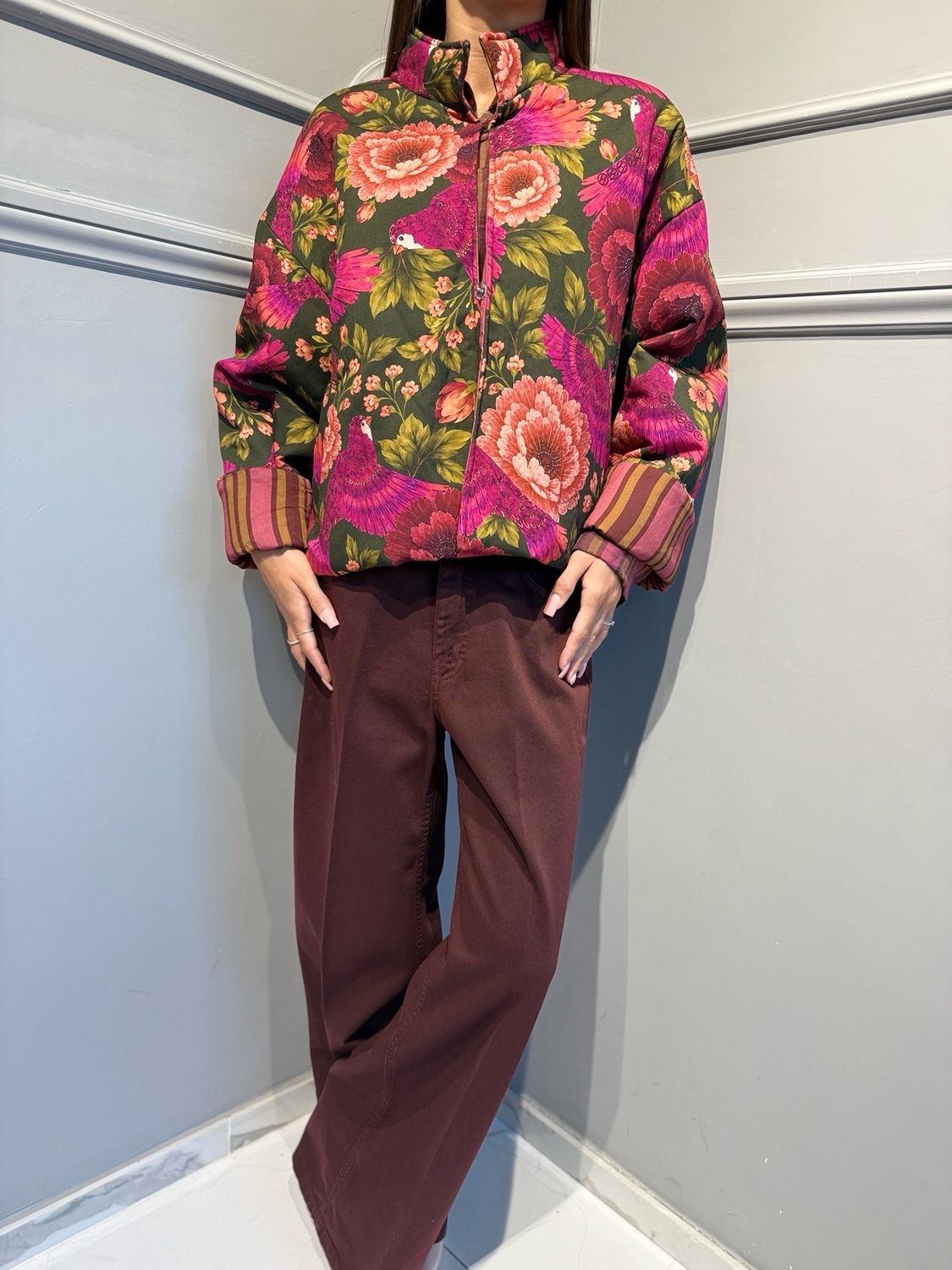 HAVE ONE - bomber con polso rigato stampa pappagalli KVS-R083