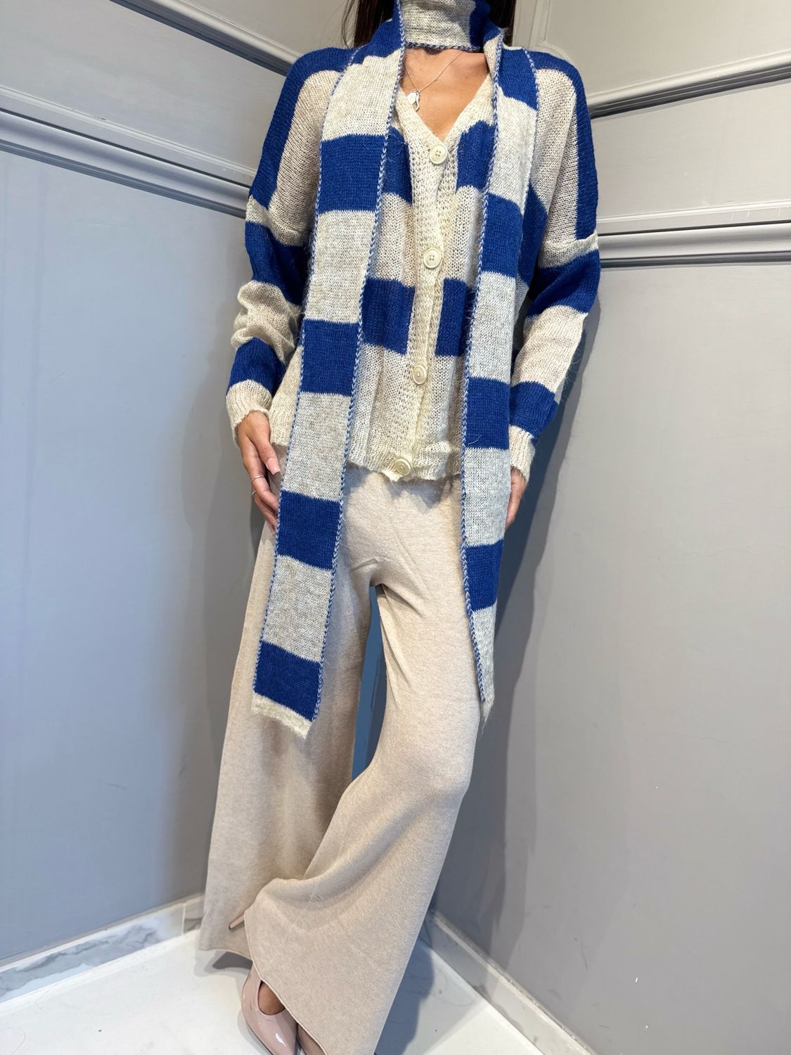 HAVE ONE - cardigan con sciarpa MMA-R142 bluette