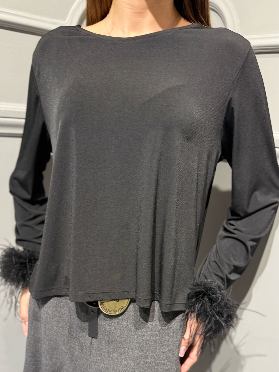 VICOLO - blusa con piume TAC1446 nero