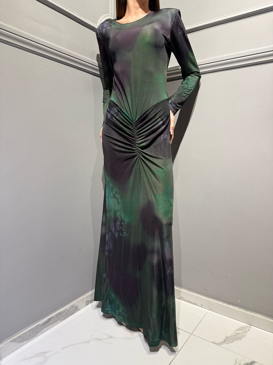 TENSIONE IN - abito lungo arricciato 40840 verde