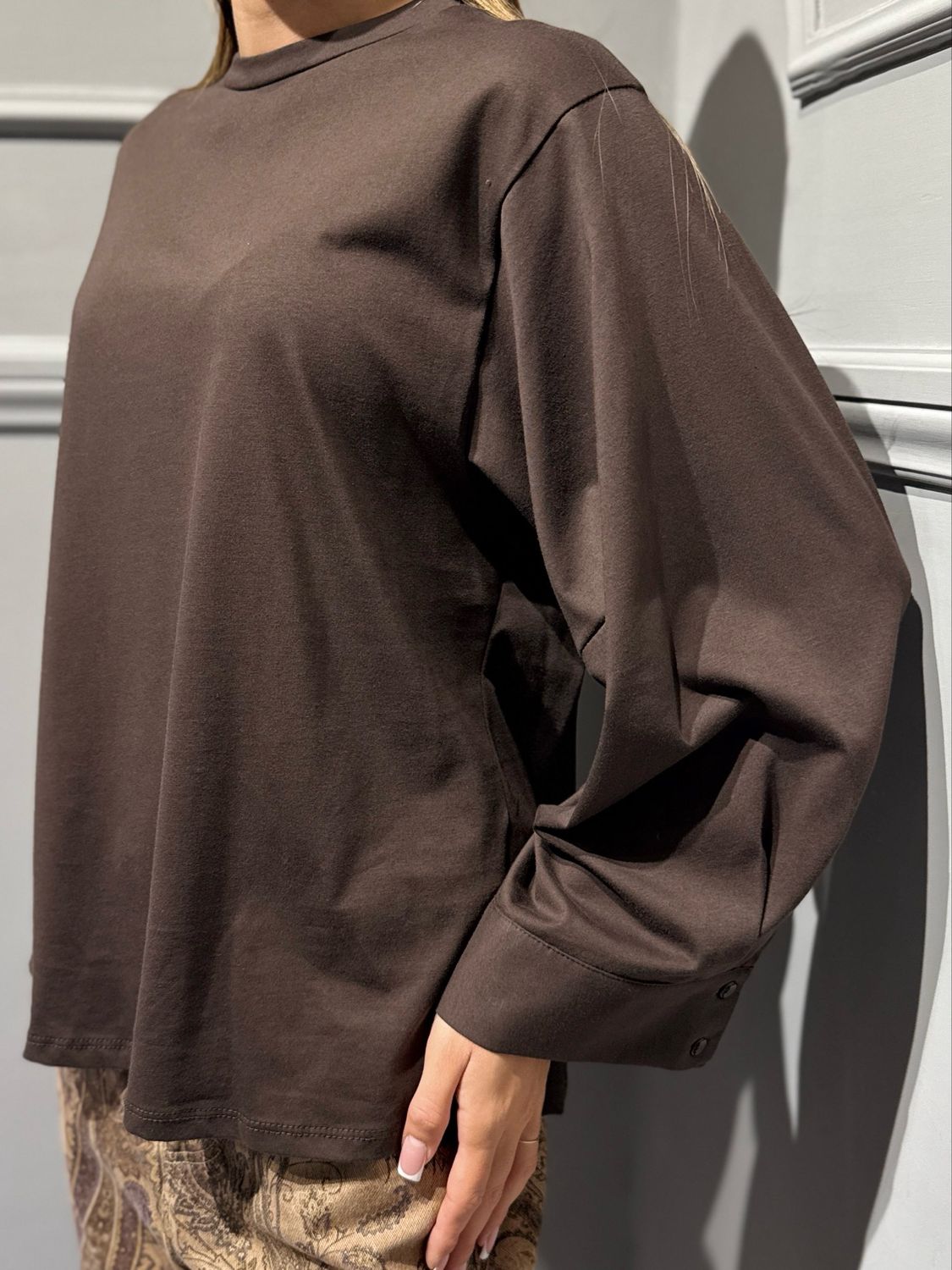 TENSIONE IN - t-shirt manica larga con polso W26M771 Moro