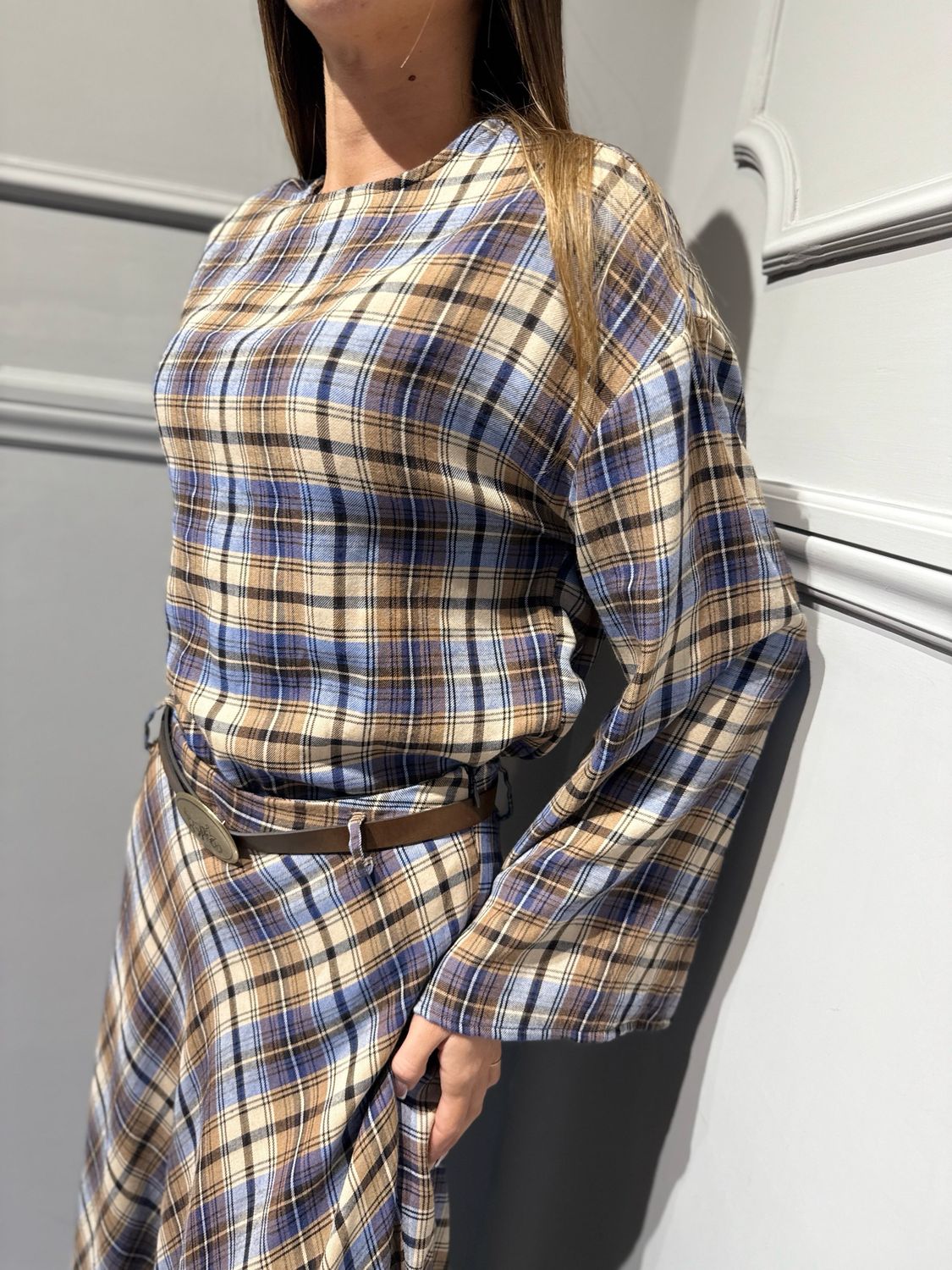 TENSIONE IN - blusa con maniche a campana con spacchetti W26C879 bluette