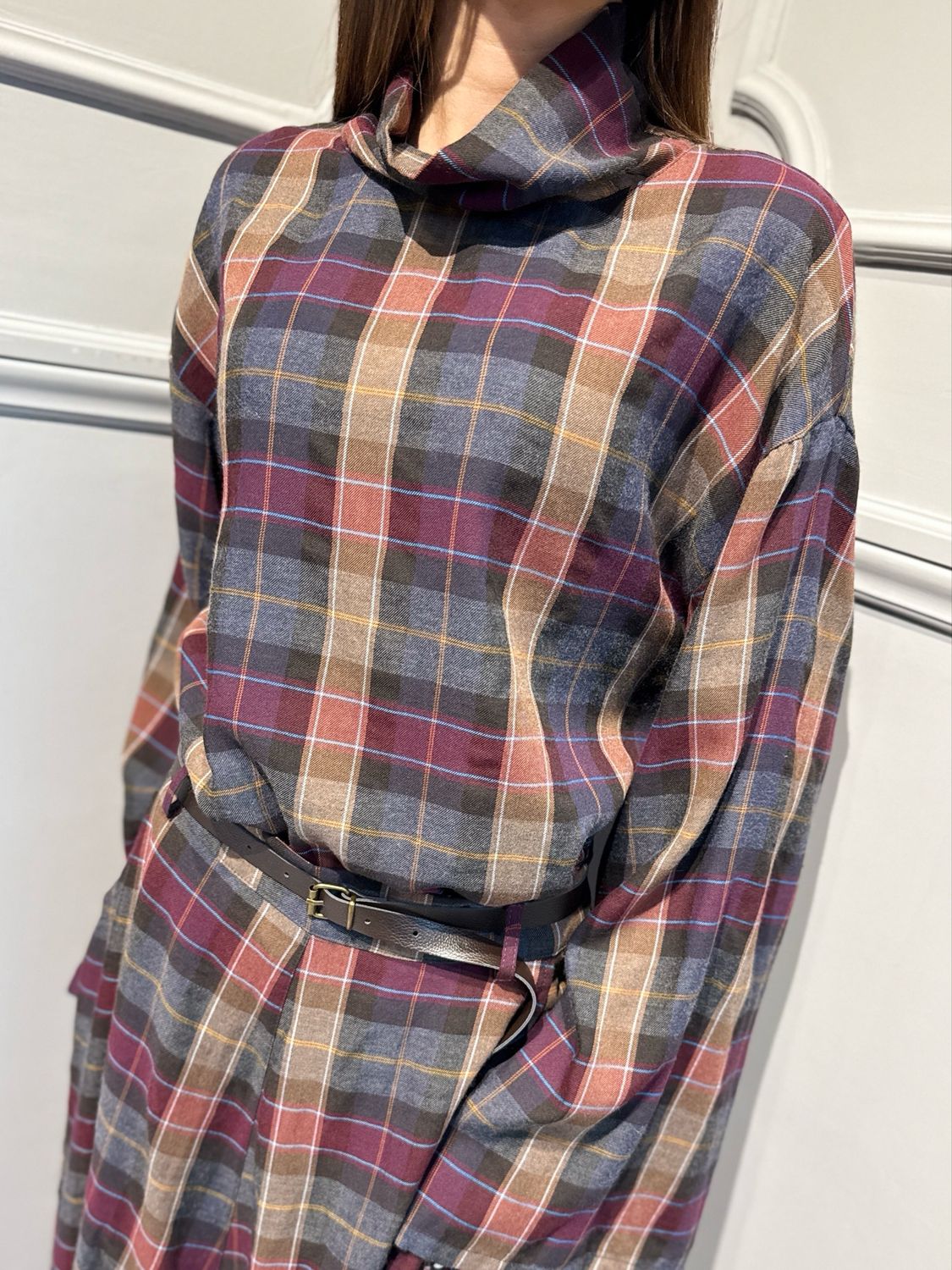 TENSIONE IN - blusa con maniche a campana e spacchi FW260168 quadro brunello