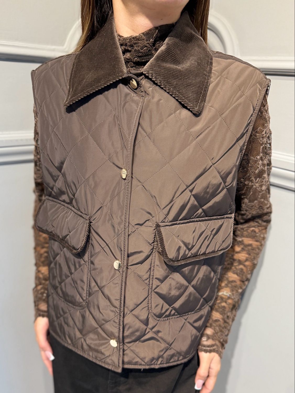 TENSIONE IN - gilet trapuntato 27B6241 Moro