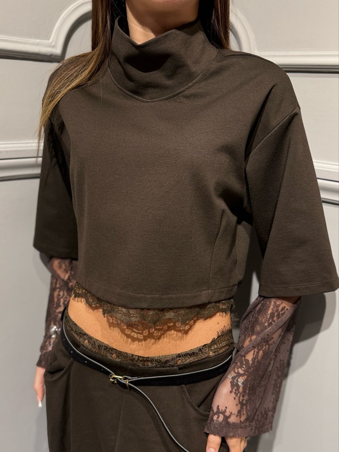 MOTEL - blusa in punto Milano con pizzo 07-M926FW26NT Moro