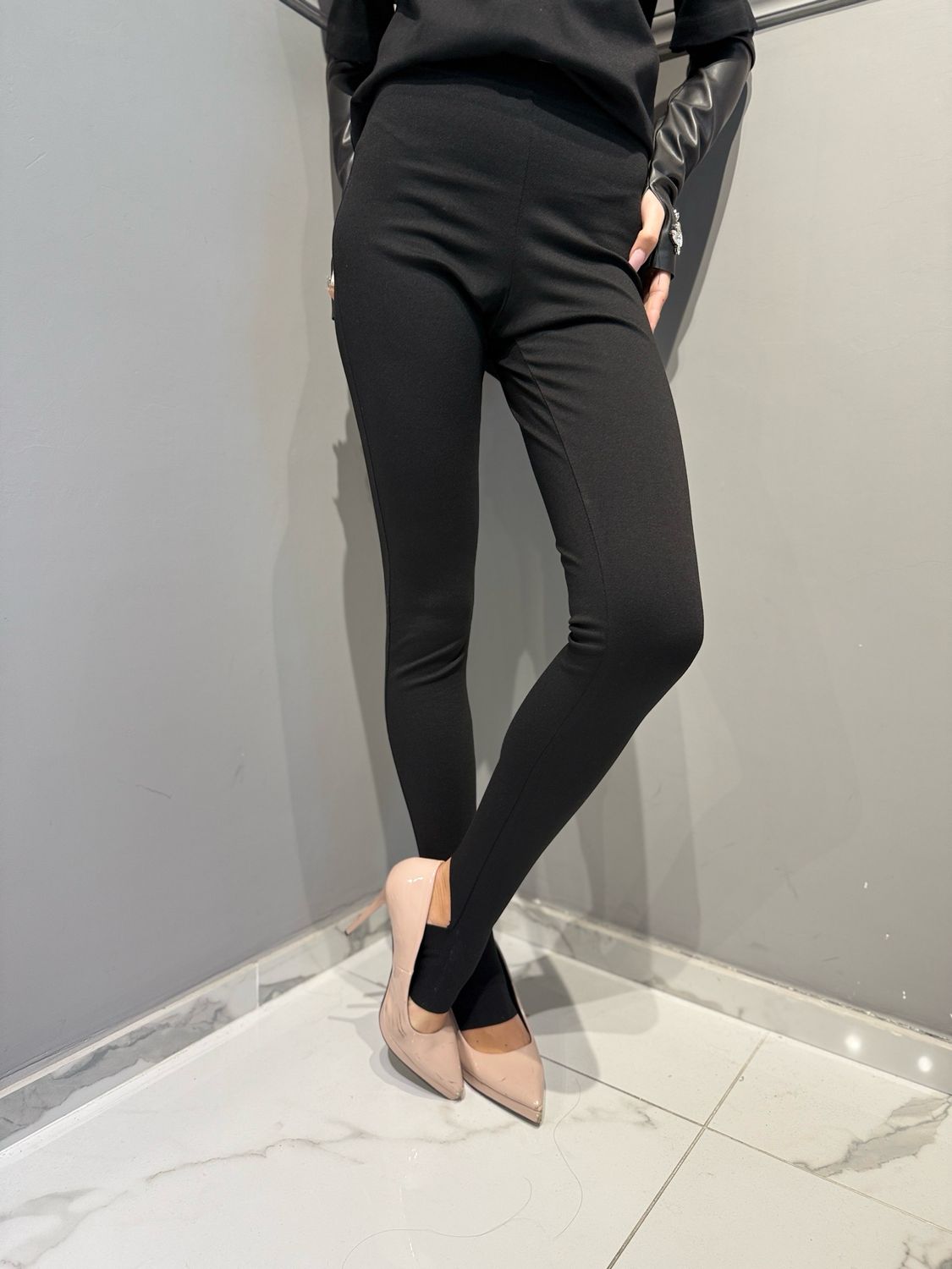 Tensione In - pantalone con staffe VW1156 nero