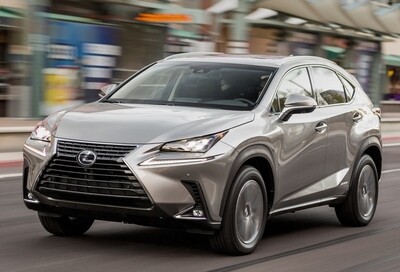 LEXUS NX300h 2017--