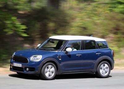Body dimensions MINI Cooper Countryman (F60) 2017-2020-- Collision repair
