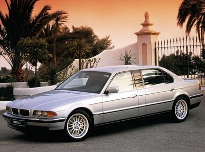 Body dimensions BMW 7 (E38) 1994–1998-2001 Collision repair