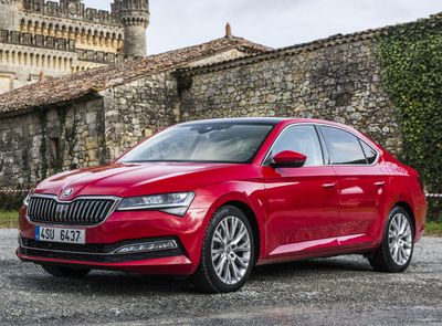 Body dimensions Skoda Superb III (3V) 2015-2019-2023 Collision repair