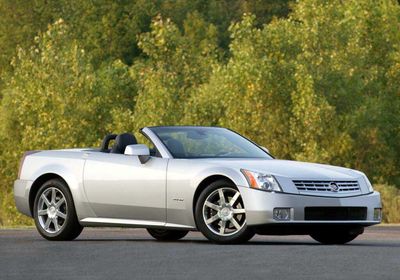 Body dimensions CADILLAC XLR 2003-2009 Collision repair