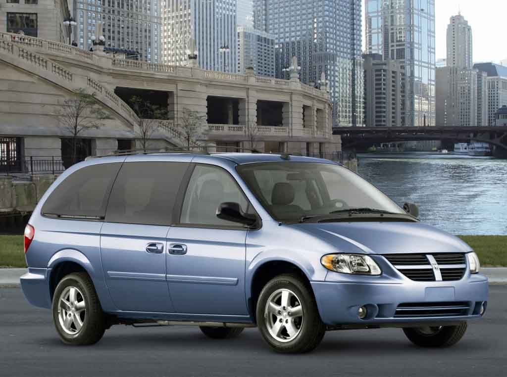 Body dimensions DODGE Caravan/Grand Caravan (RS) 2000-2007 Collision repair