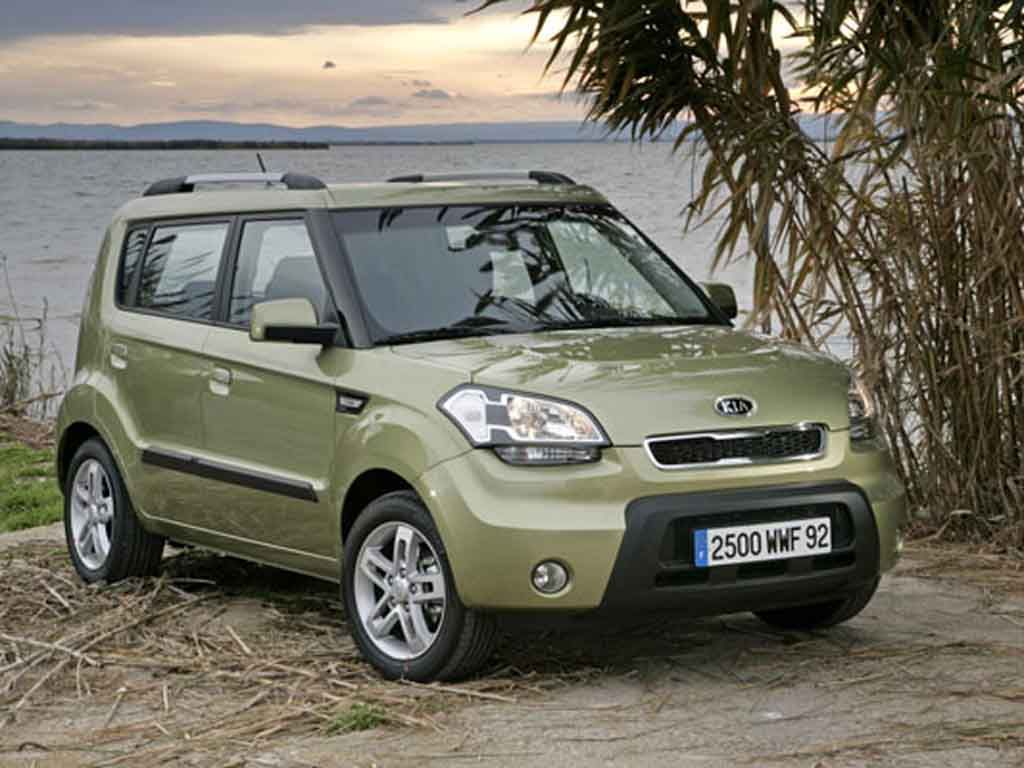 Body dimensions KIA Soul (AM) 2008-2012 Collision repair