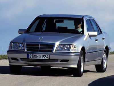 Body dimensions MERCEDES-BENZ C-Klasse (W202) 1993–2000 Collision repair