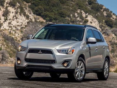 Body dimensions MITSUBISHI Outlander Sport 2010-2017-2019-- Collision repair