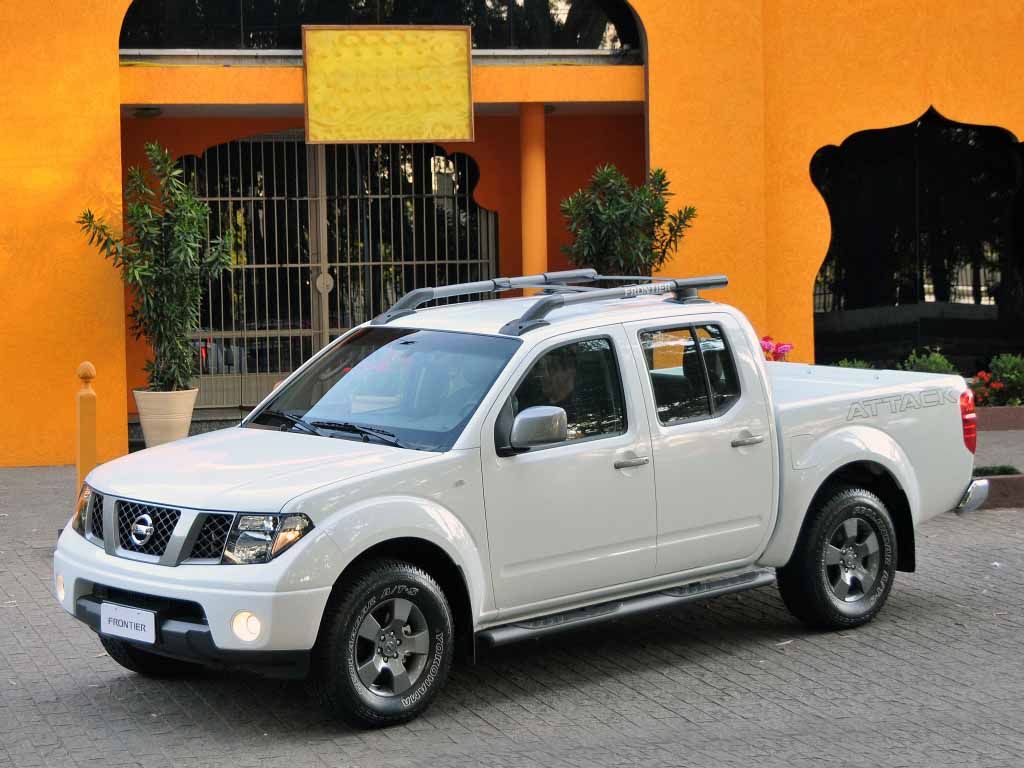 Body dimensions NISSAN Frontier (D40) 2004-2021 Collision repair
