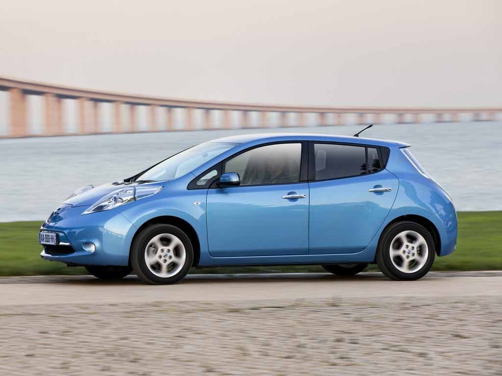 NISSAN Leaf (ZE0) 2010-2018
