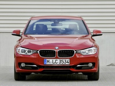 Body dimensions BMW 3 (F30) 2012-2018 Collision repair