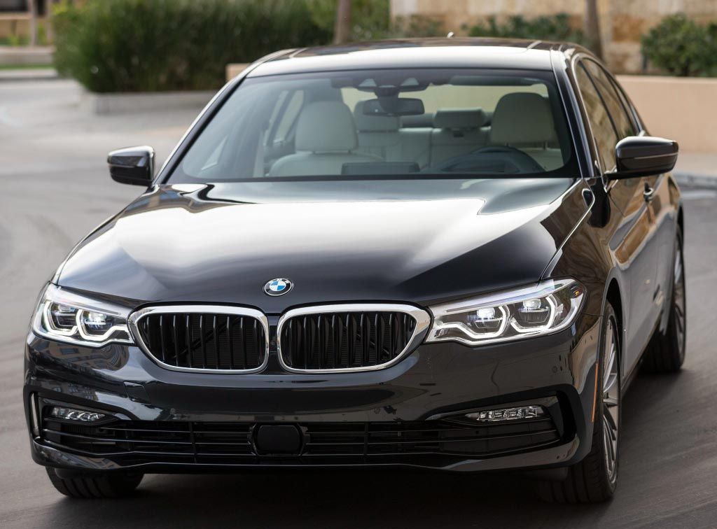 Body dimensions BMW 5 (G30) 2017-2022 Collision repair