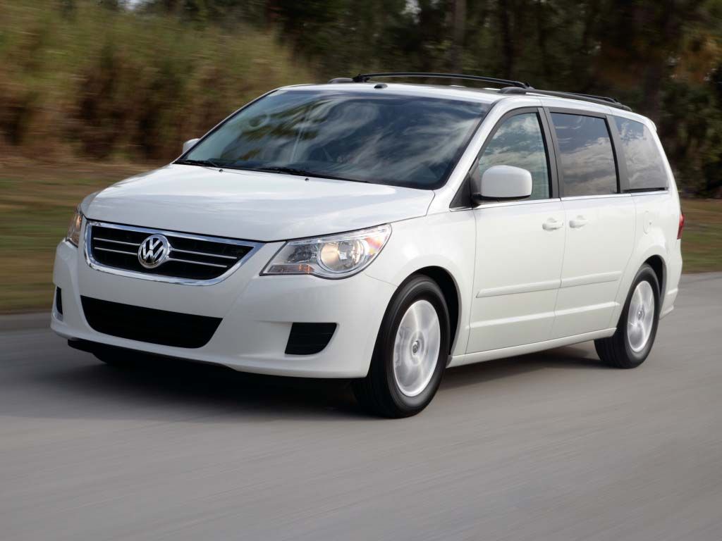 Body dimensions VOLKSWAGEN Routan 2008-2013 Collision repair