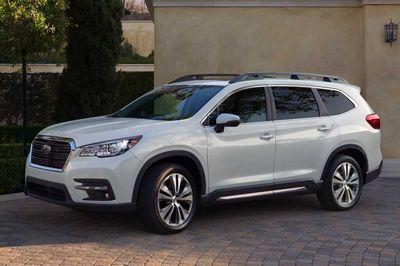 SUBARU Ascent 2017--