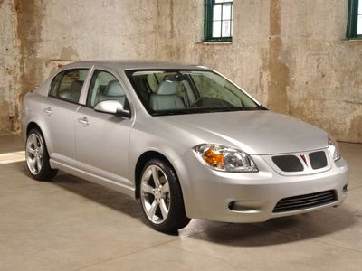 Body Dimensions PONTIAC Pursuit 2005-2006 Collision repair