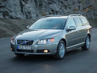 VOLVO V70 2007-2016