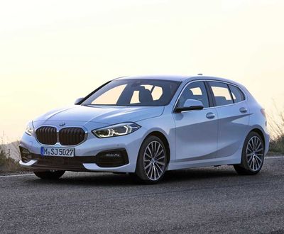 Body dimensions BMW 1 (F40) 2019–2024 Collision repair