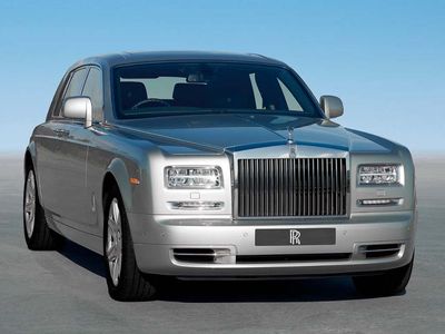 ROLLS-ROYCE Phantom 2017-2027