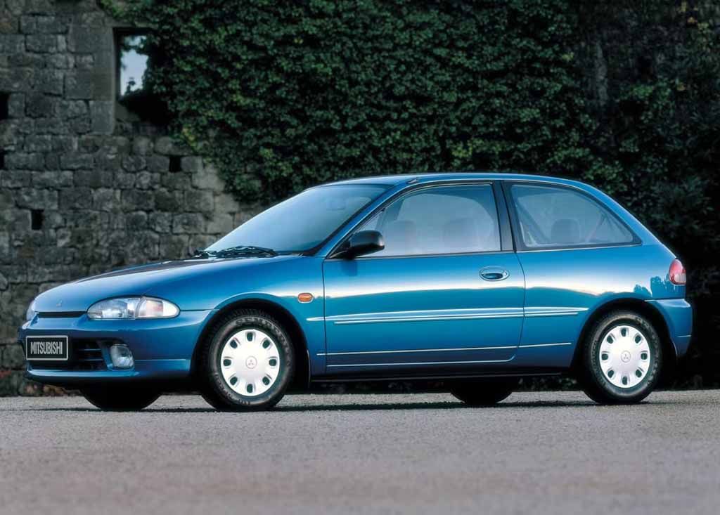 Body dimensions MITSIBISHI Colt (CA) 1992-1996 Collision repair