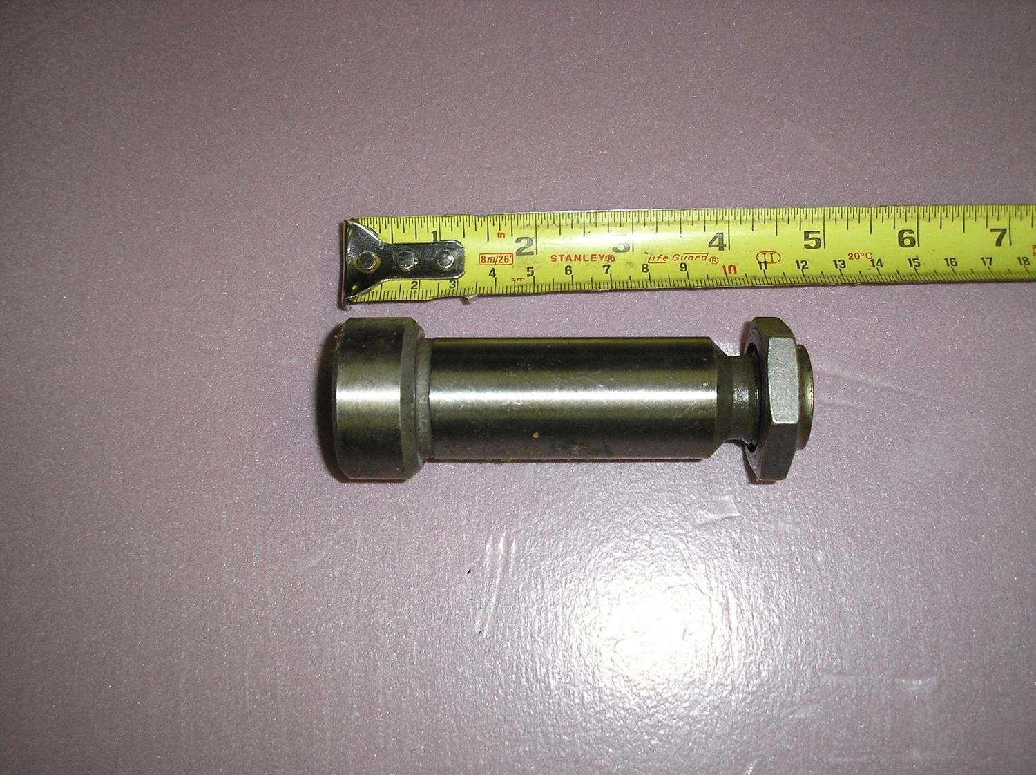 Shaft with Nut