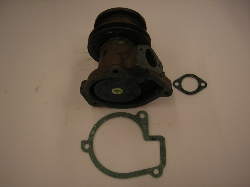 Water Pump w/ Gaskets