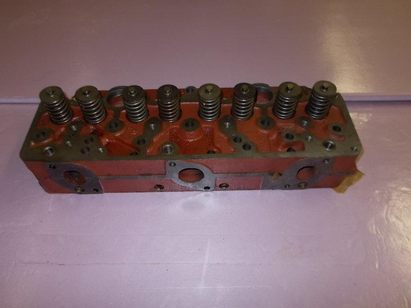 Cylinder head assembly