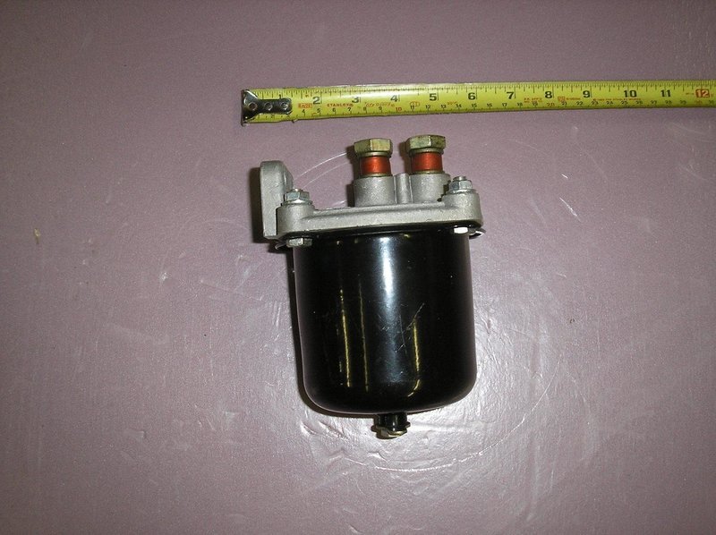Primary fuel filter assembly