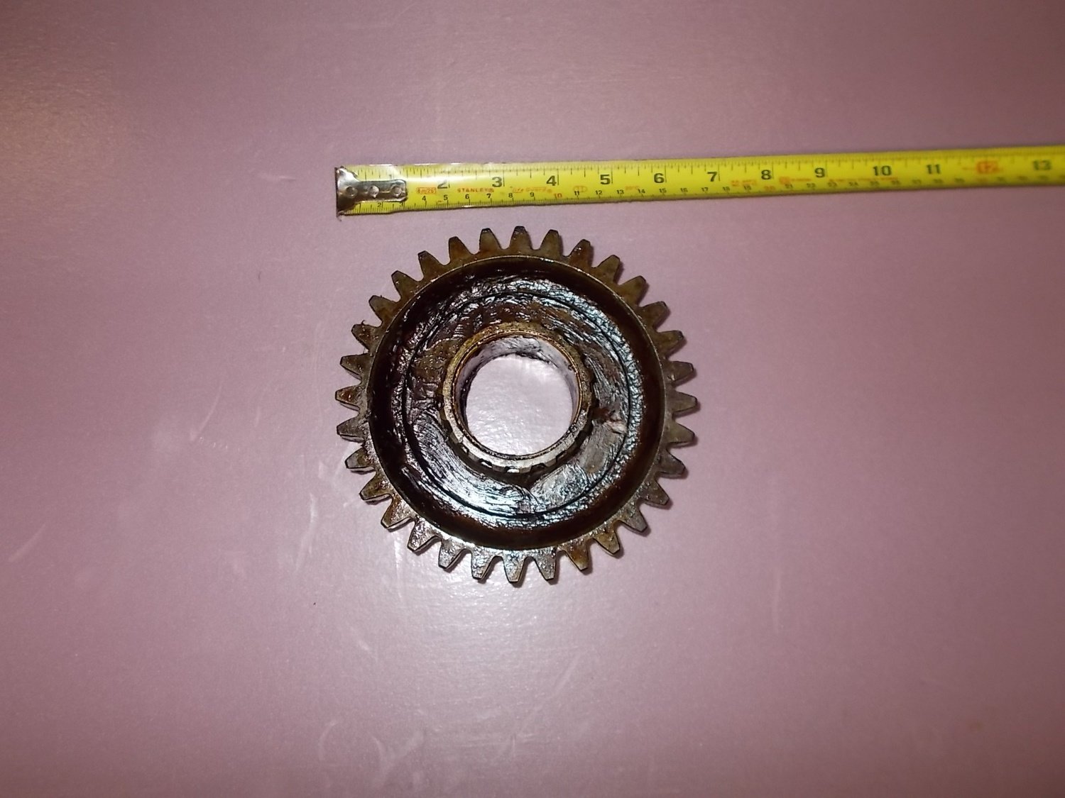 First and reverse driven  gear