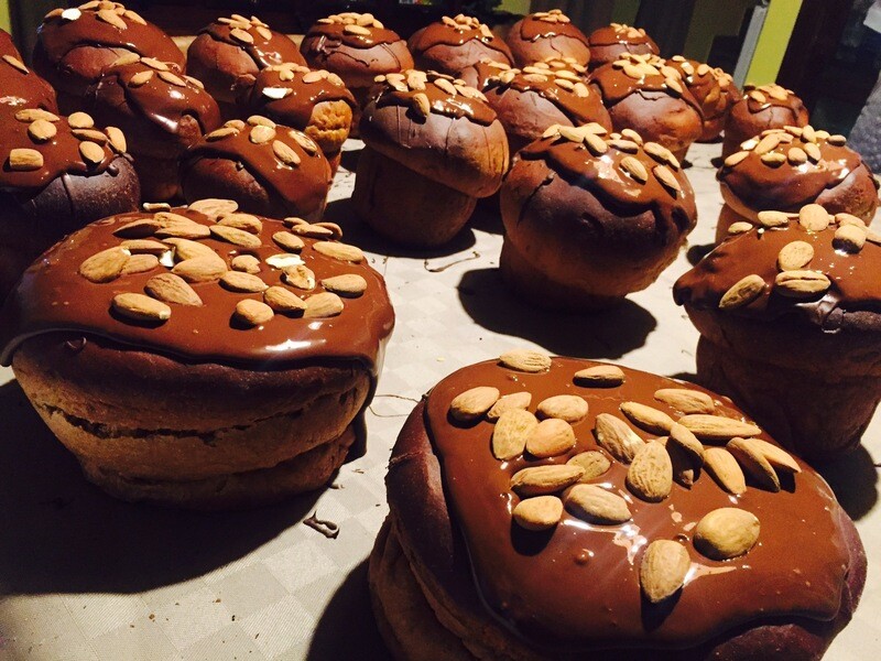 Panettone e torrone artigianale mandorle cioccolato cannella e zenzero