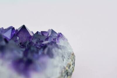 Gemtones, Crystals & Minerals