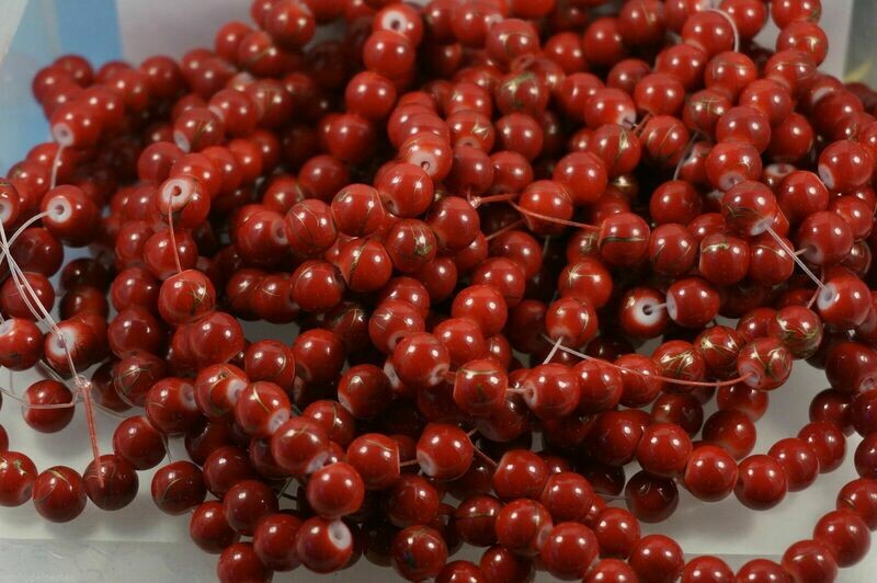 20 perles en verre rouge et or 8 mm