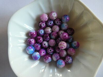Mélange de 37 perles de verre tons de roses 8 mm