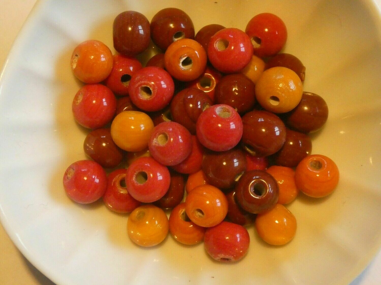 17 perles de verre artisanal 8 mm environ mélange rouge orange brillant